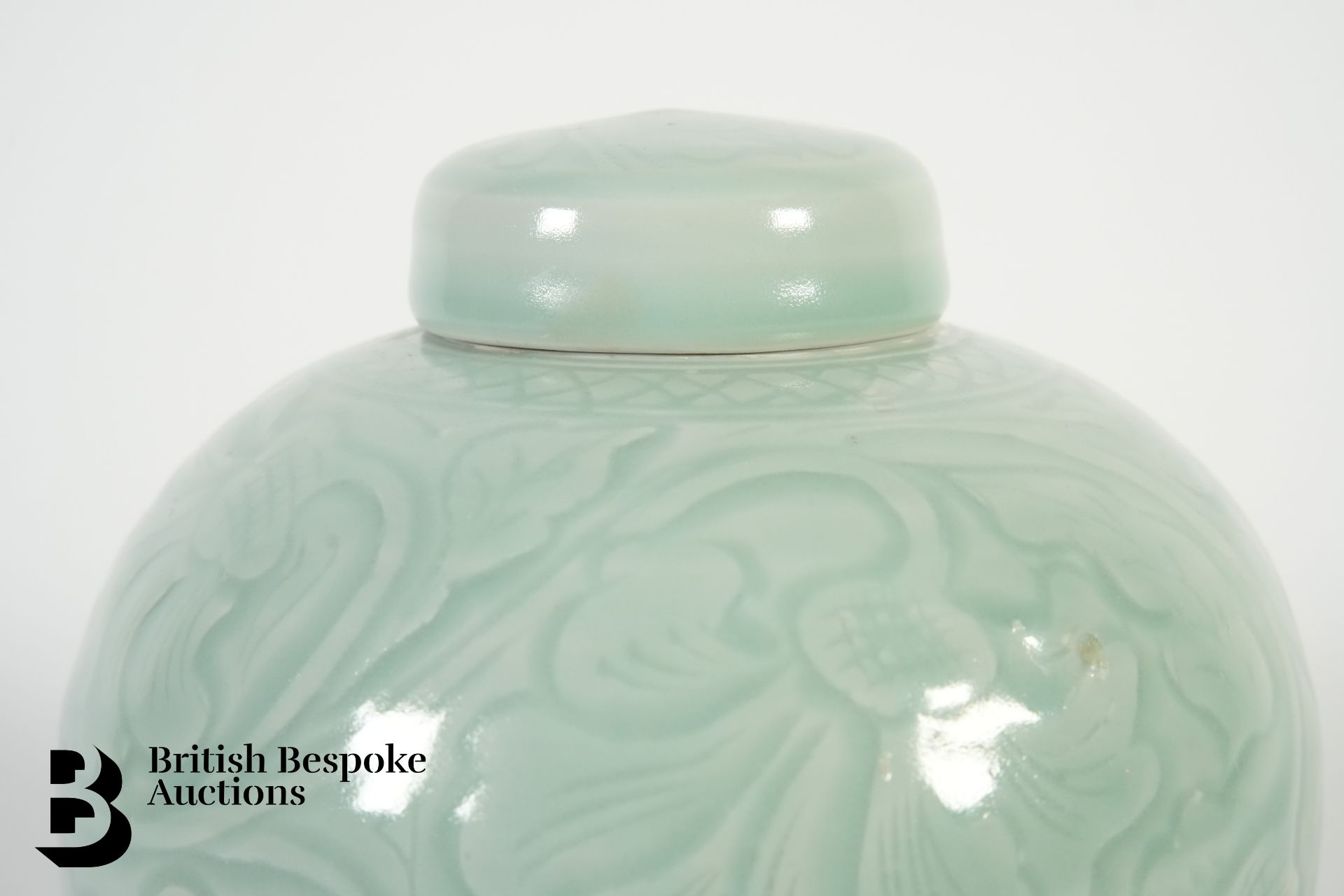 Chinese Celadon Ginger Jar and Cover - Bild 4 aus 6