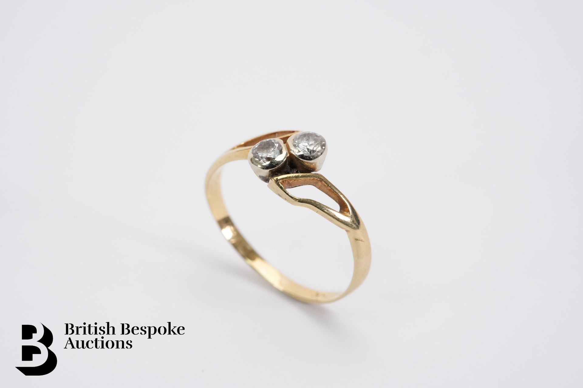 14ct Gold Two Stone Diamond Ring - Image 2 of 2