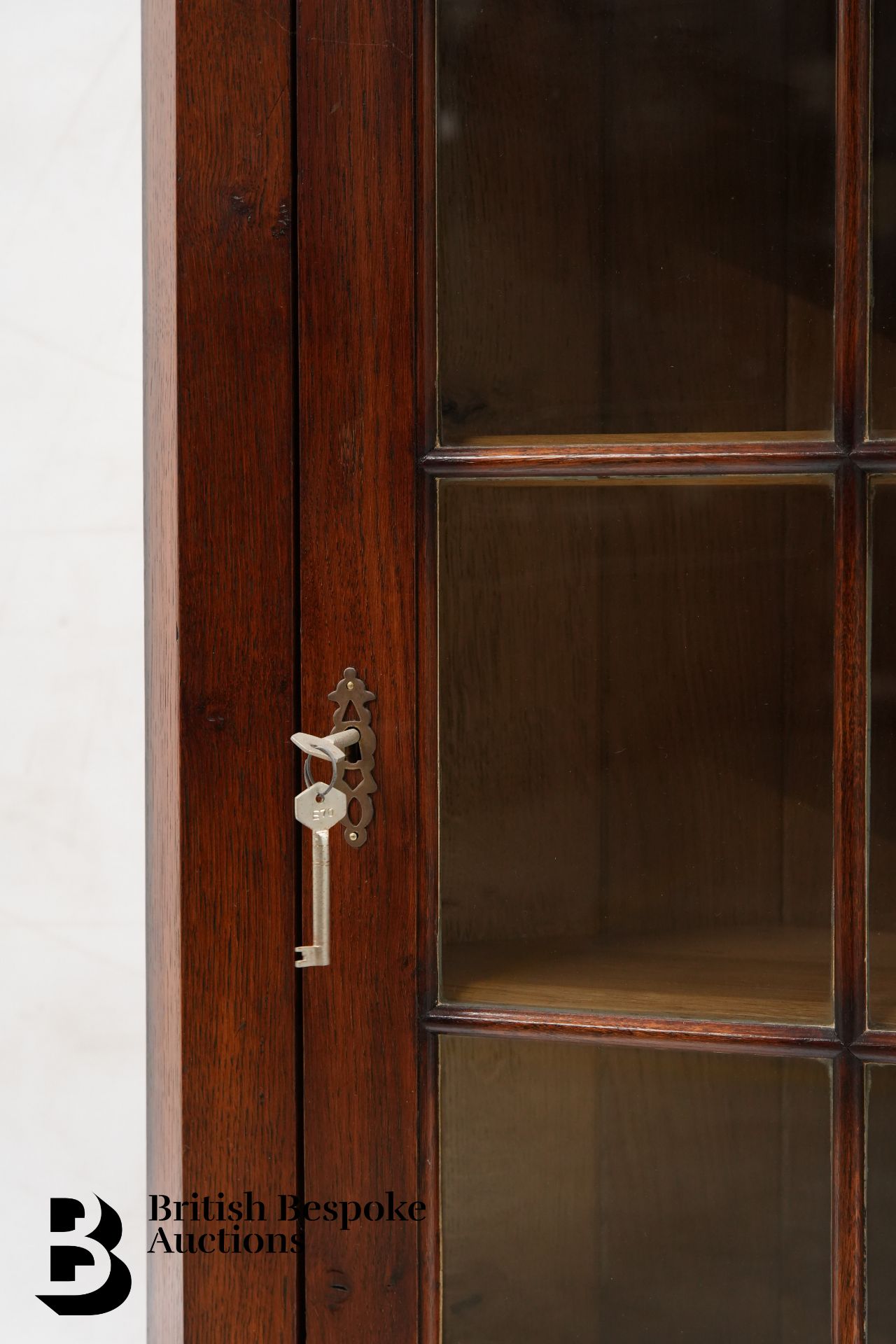 Mahogany Corner Cabinet - Image 2 of 4