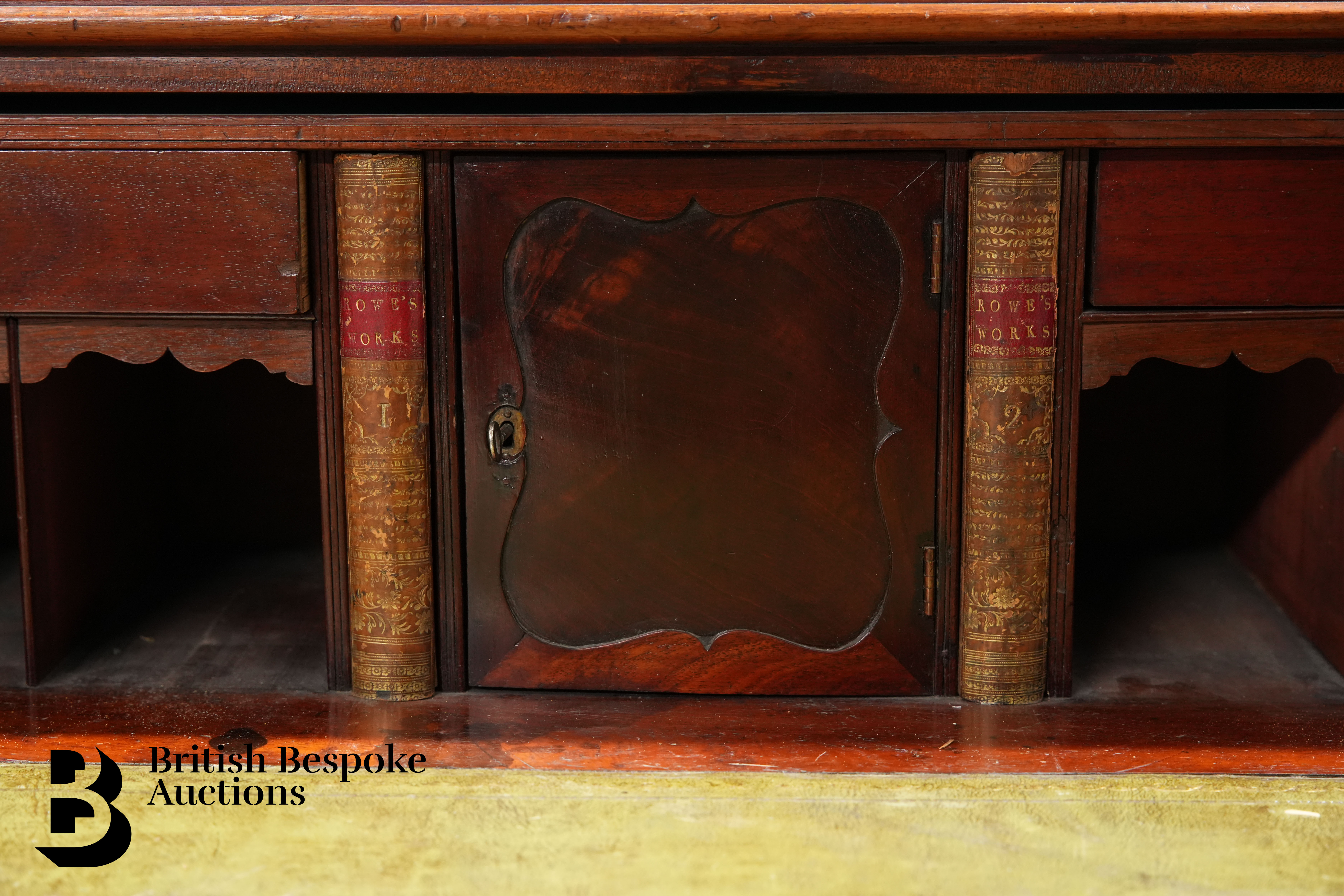 Georgian Mahogany Chest of Drawers - Image 8 of 11