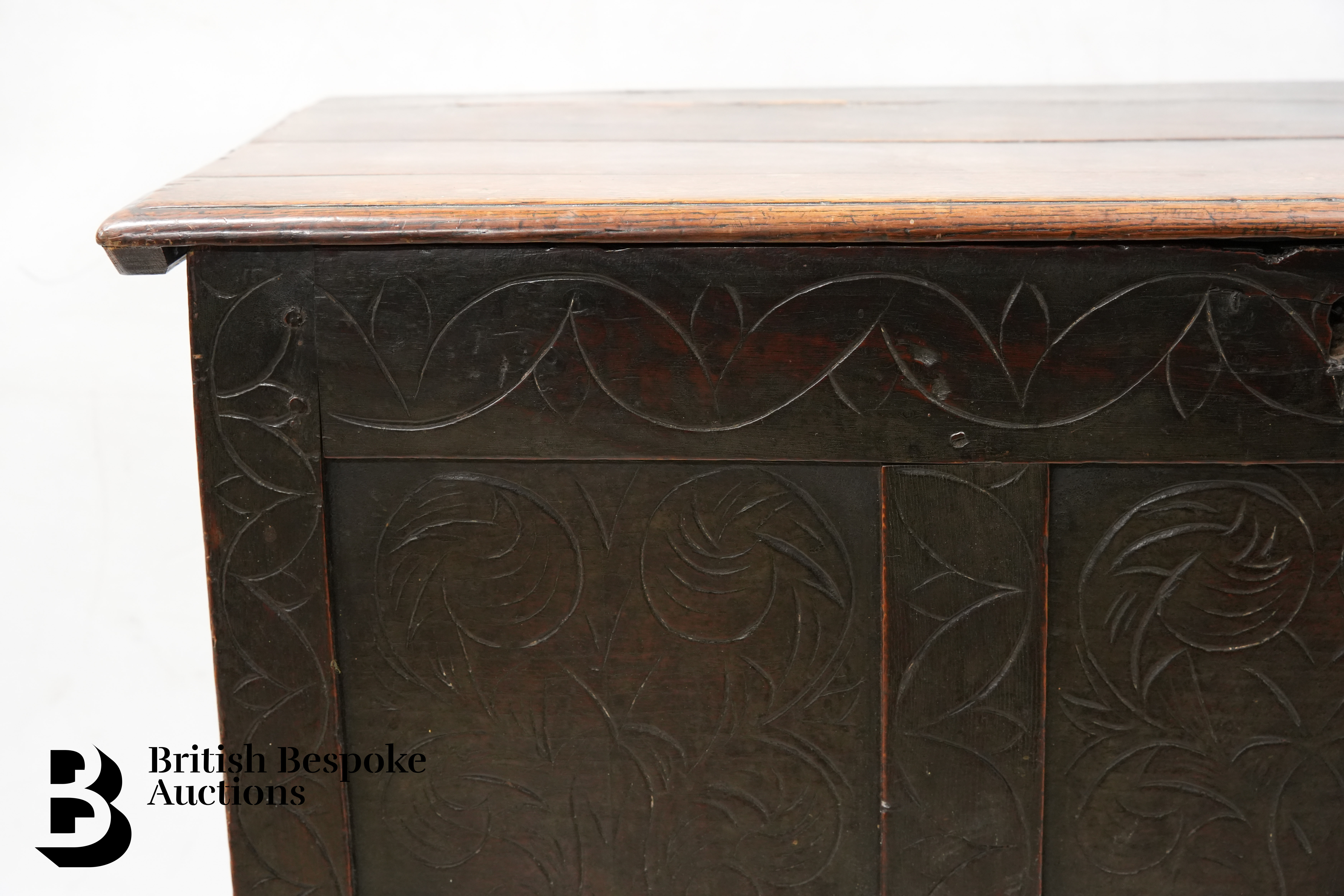 18th Century Oak Coffer - Image 2 of 7