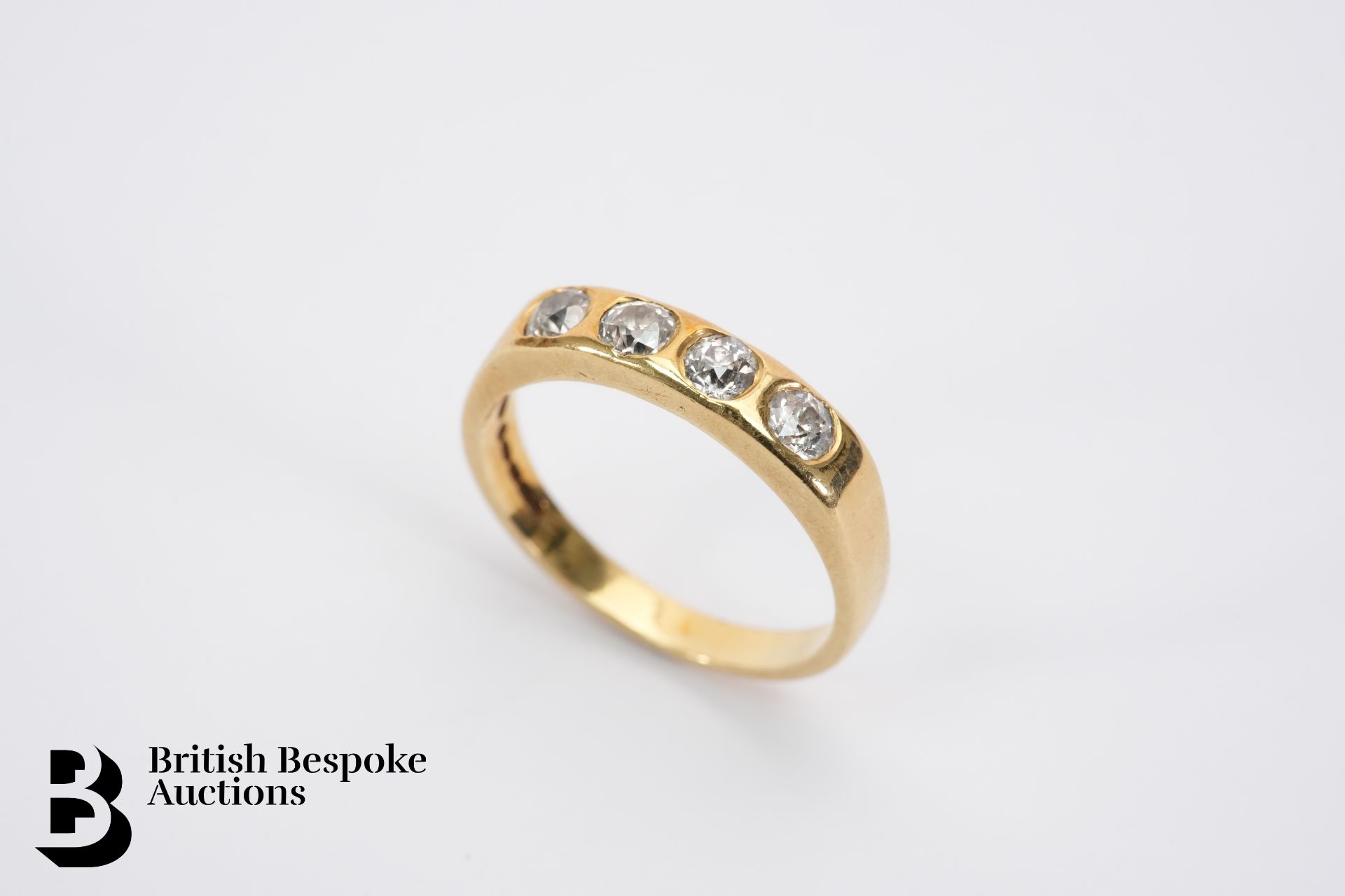 18ct Gold and Diamond Ring - Image 2 of 2