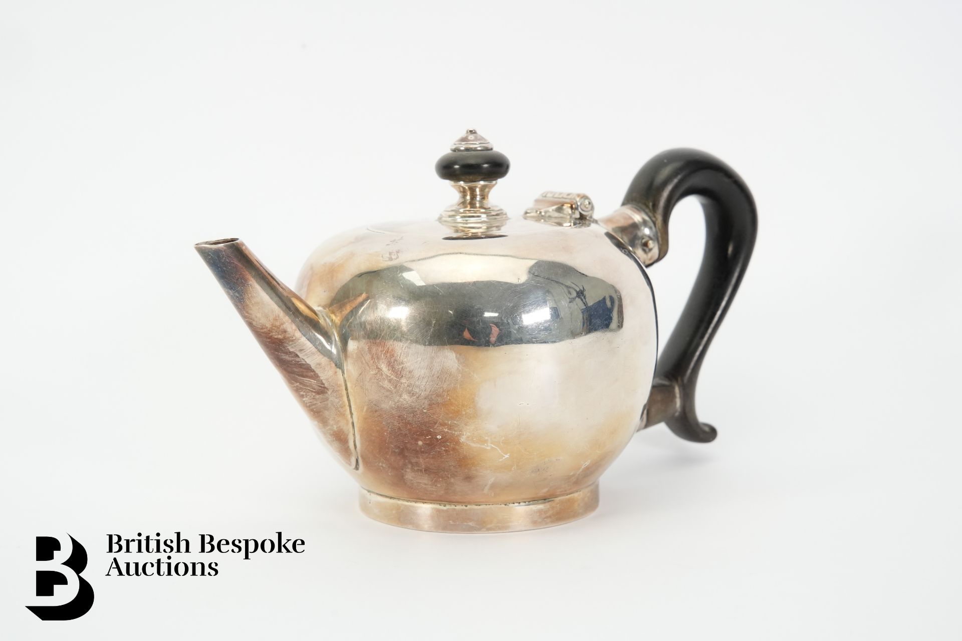 Silver Bachelor Tea Pot - Image 2 of 5