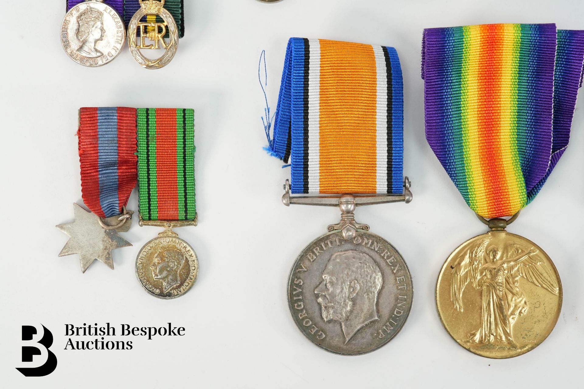 Miscellaneous WWII Service Medals - Image 6 of 9