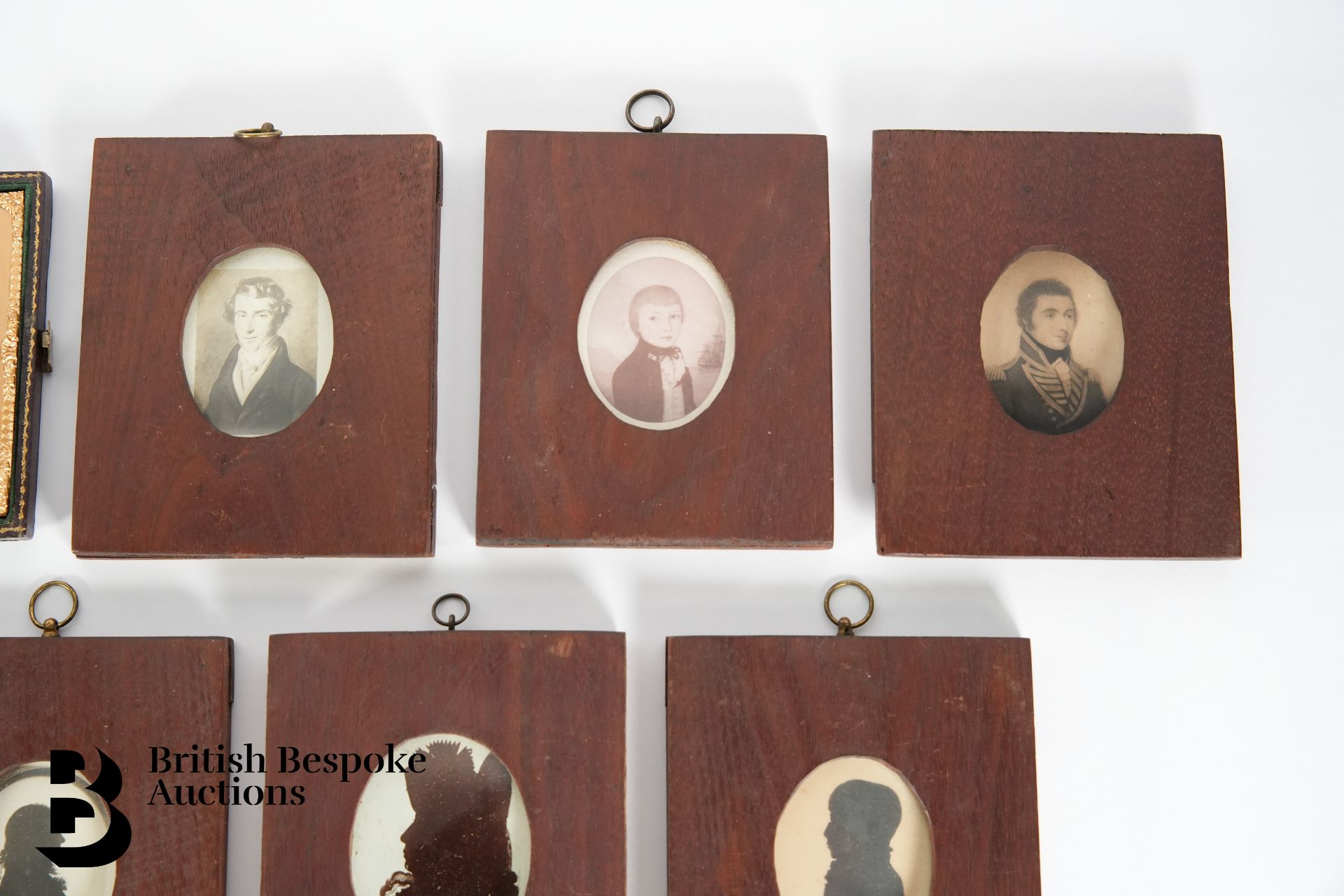 Collection of Silhouettes, Portrait Miniatures and Dagliotype for Family Drury - Bild 6 aus 7