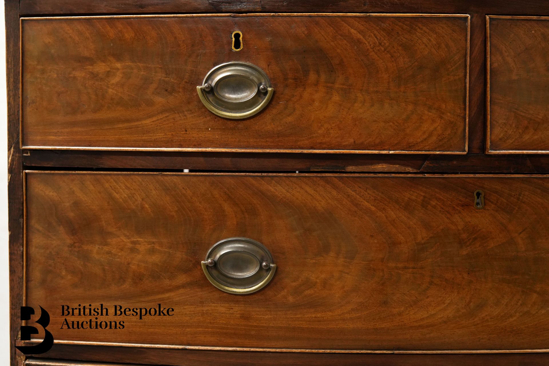 Georgian Bow Fronted Chest of Drawers - Image 3 of 6