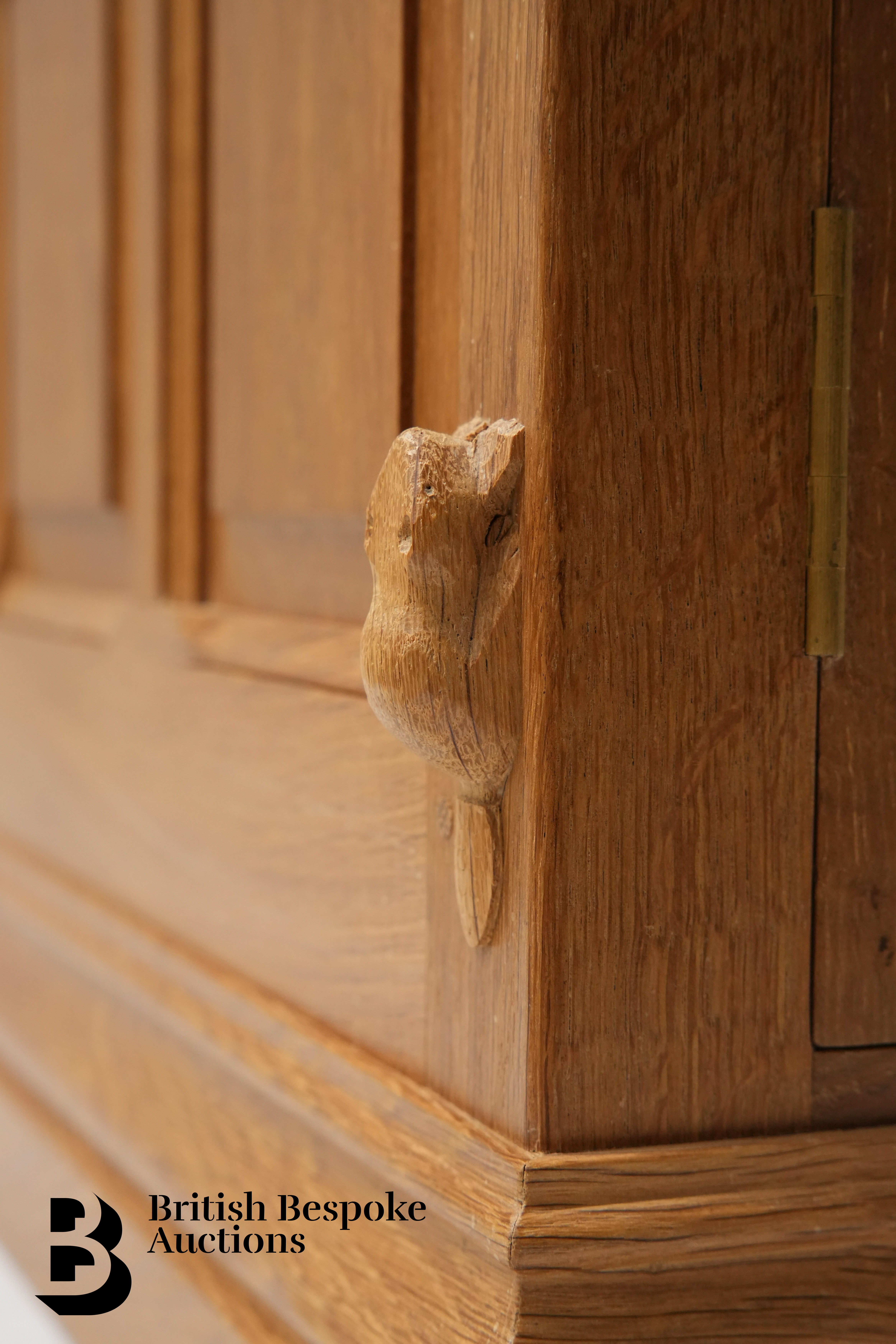 Colin 'Beaverman' Almack Oak Dresser - Image 8 of 11