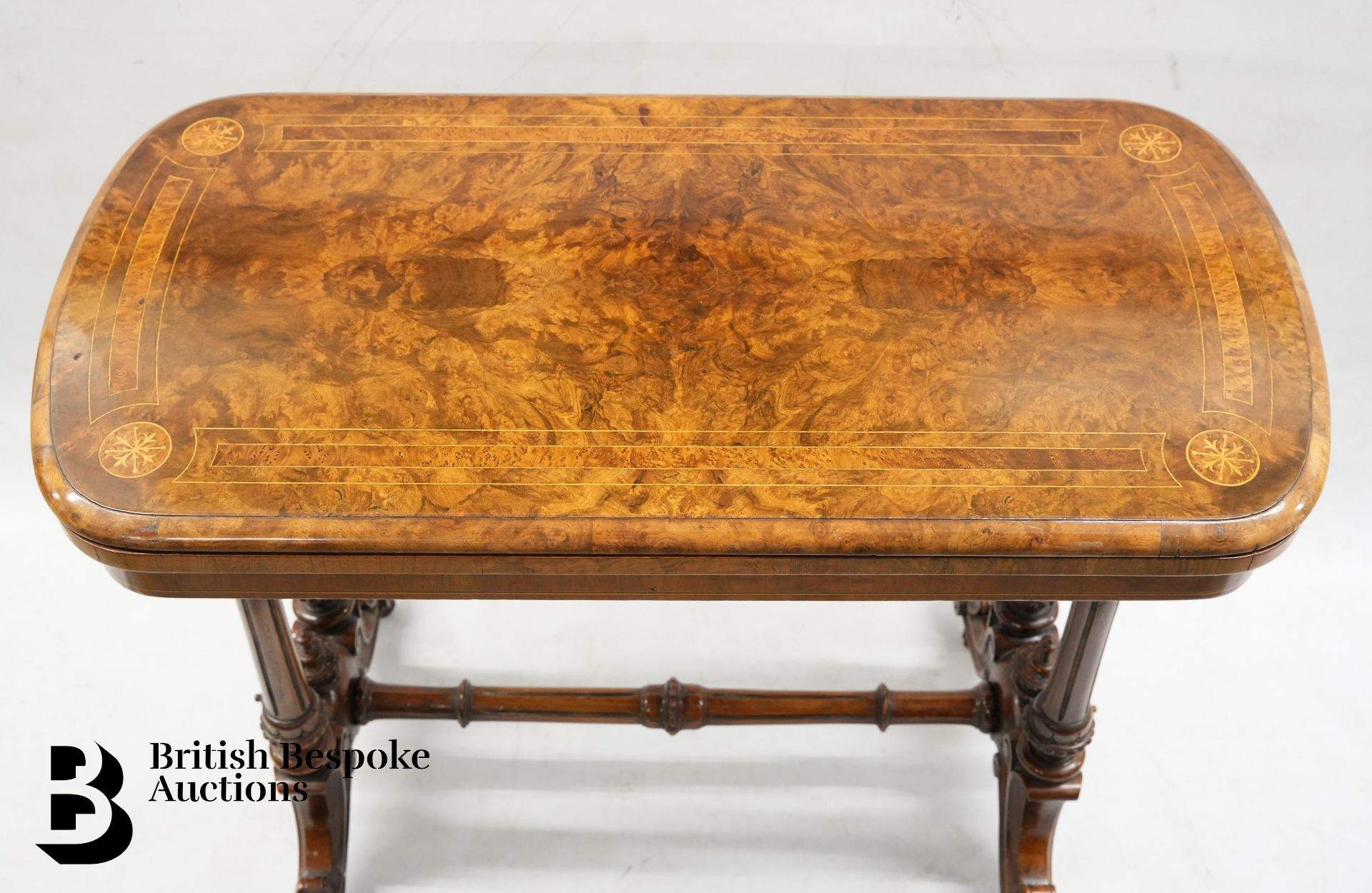 Victorian Burr Walnut Card Table - Bild 2 aus 9