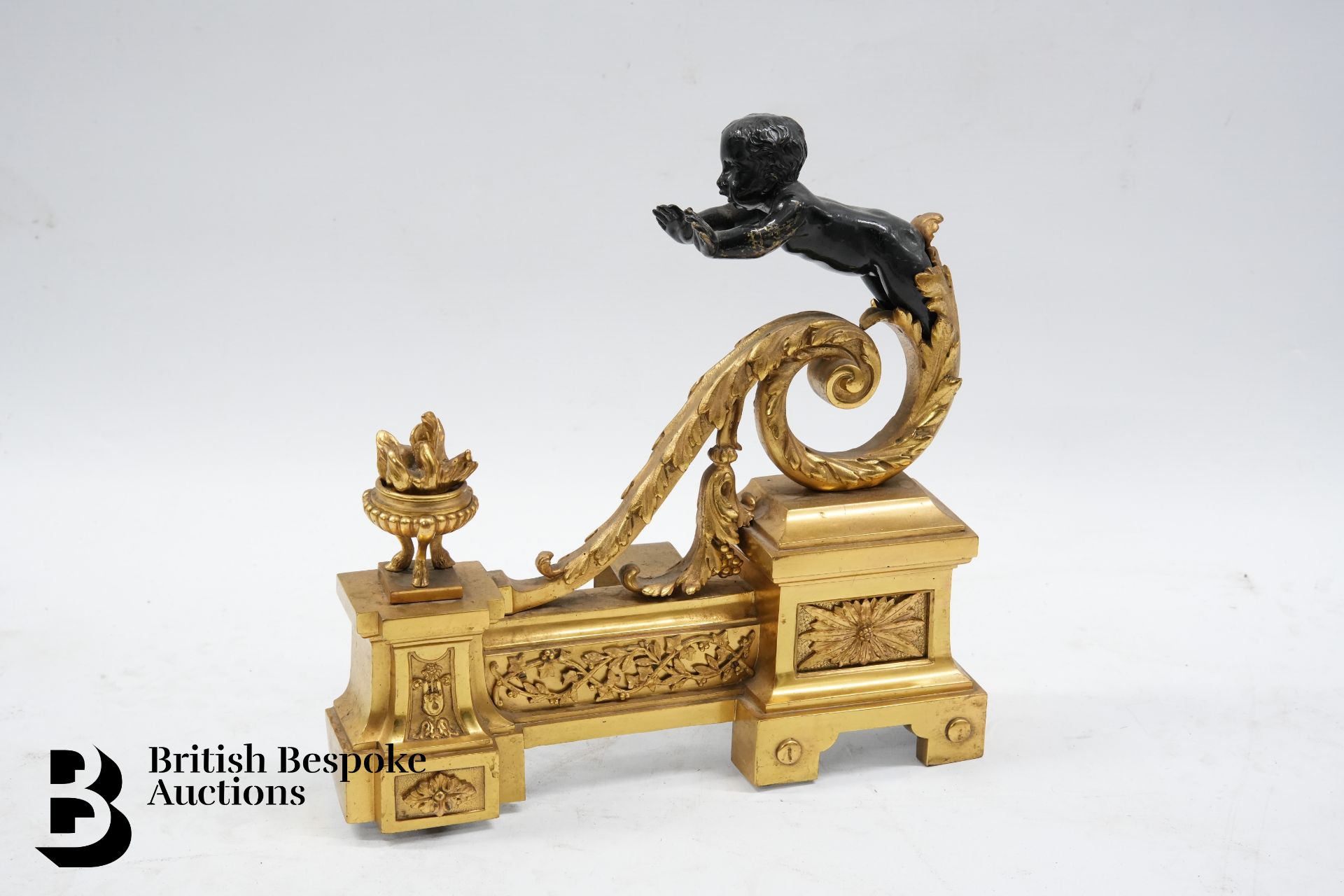 French Gilt Bronze and Patinated Bronze Chenet - Bild 2 aus 3