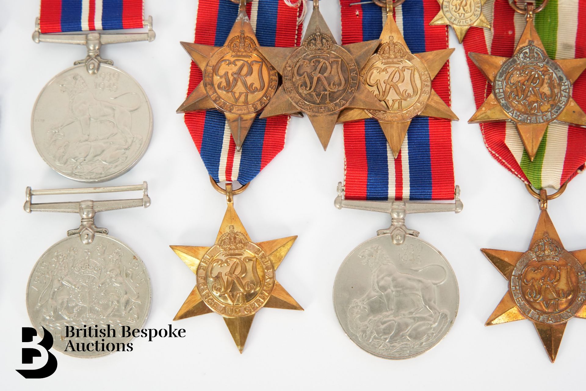 Three Groups of WWII Medals - Bild 3 aus 6