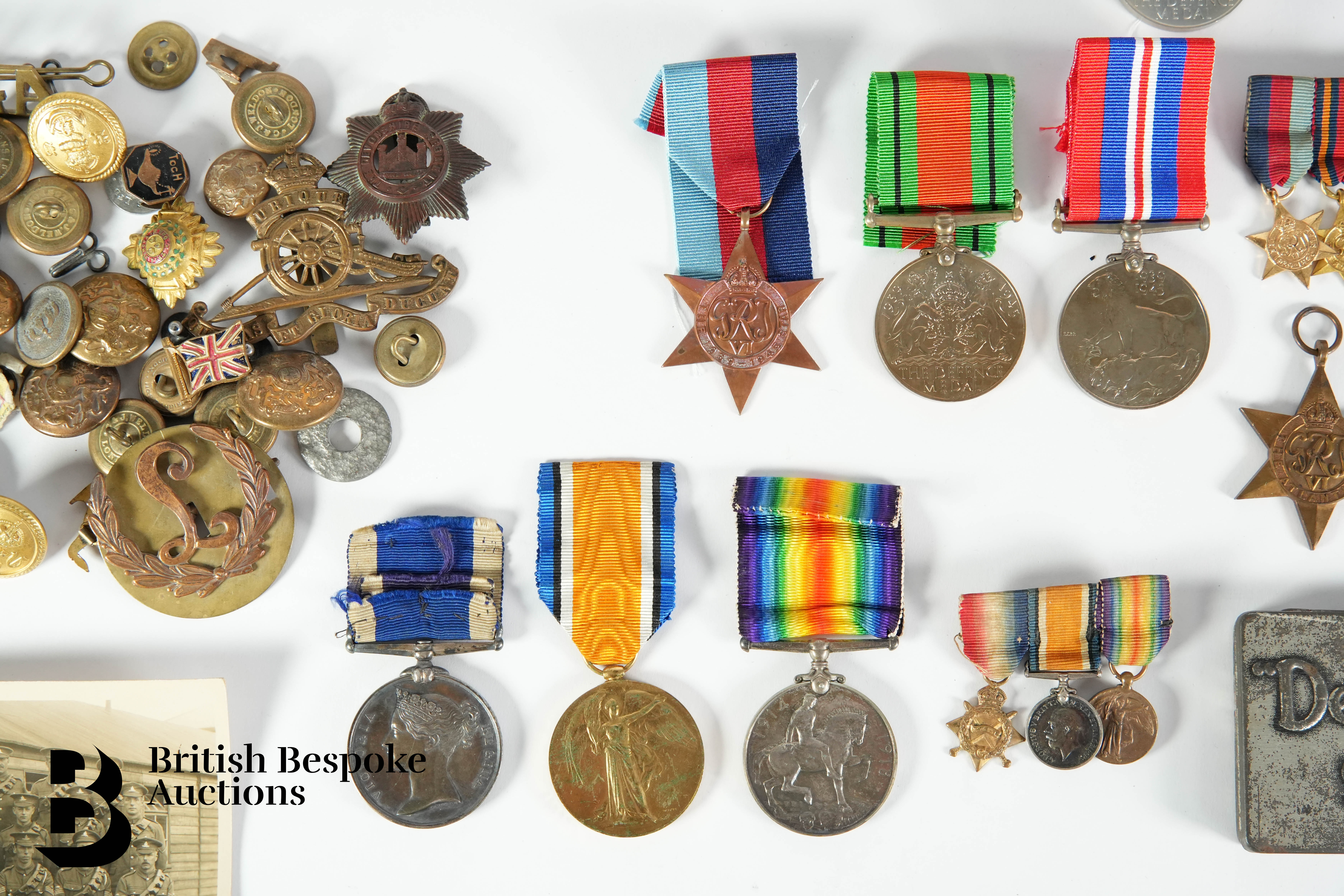WWI and WWII Medals - Image 4 of 9
