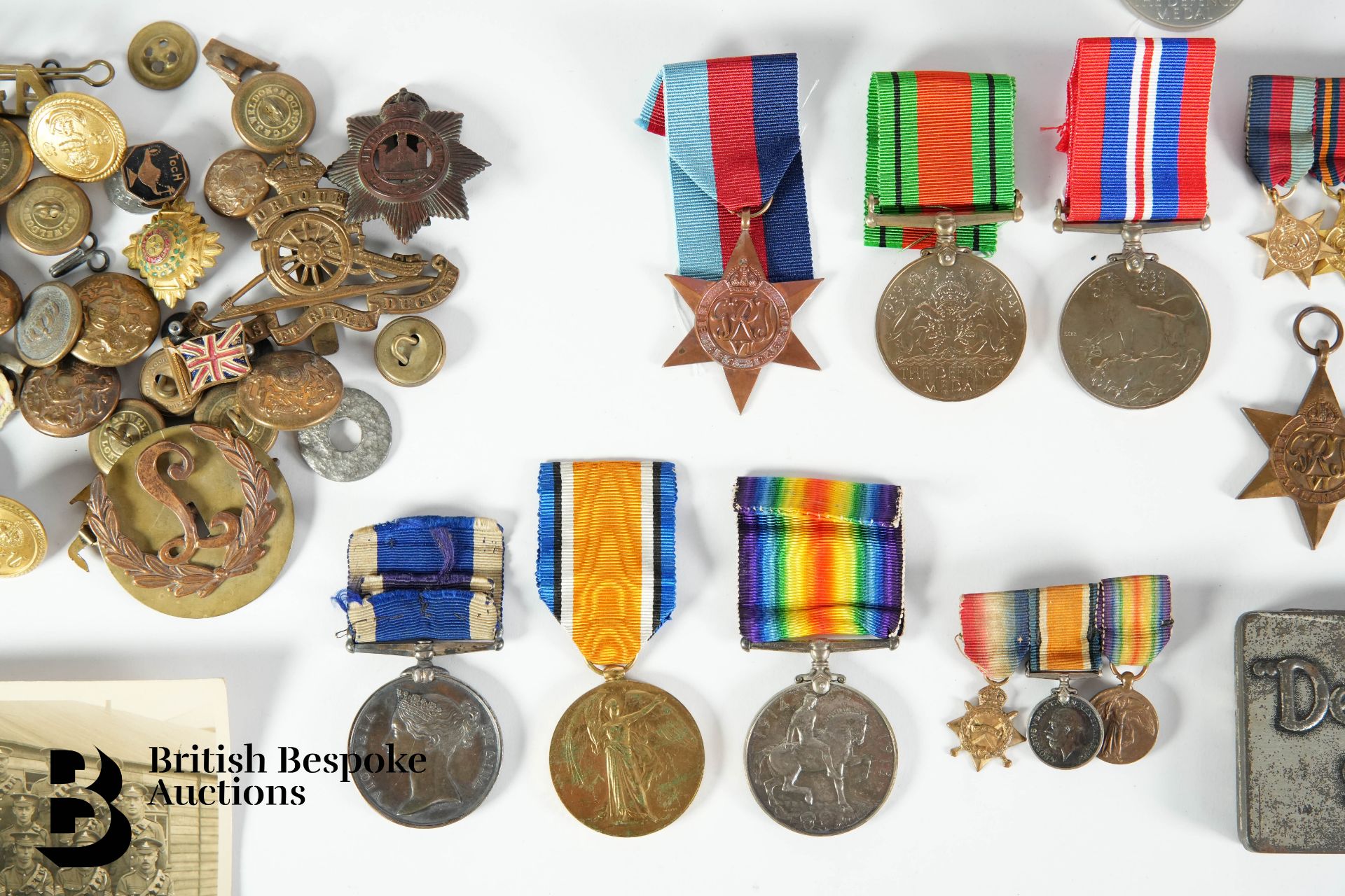 WWI and WWII Medals - Bild 4 aus 9
