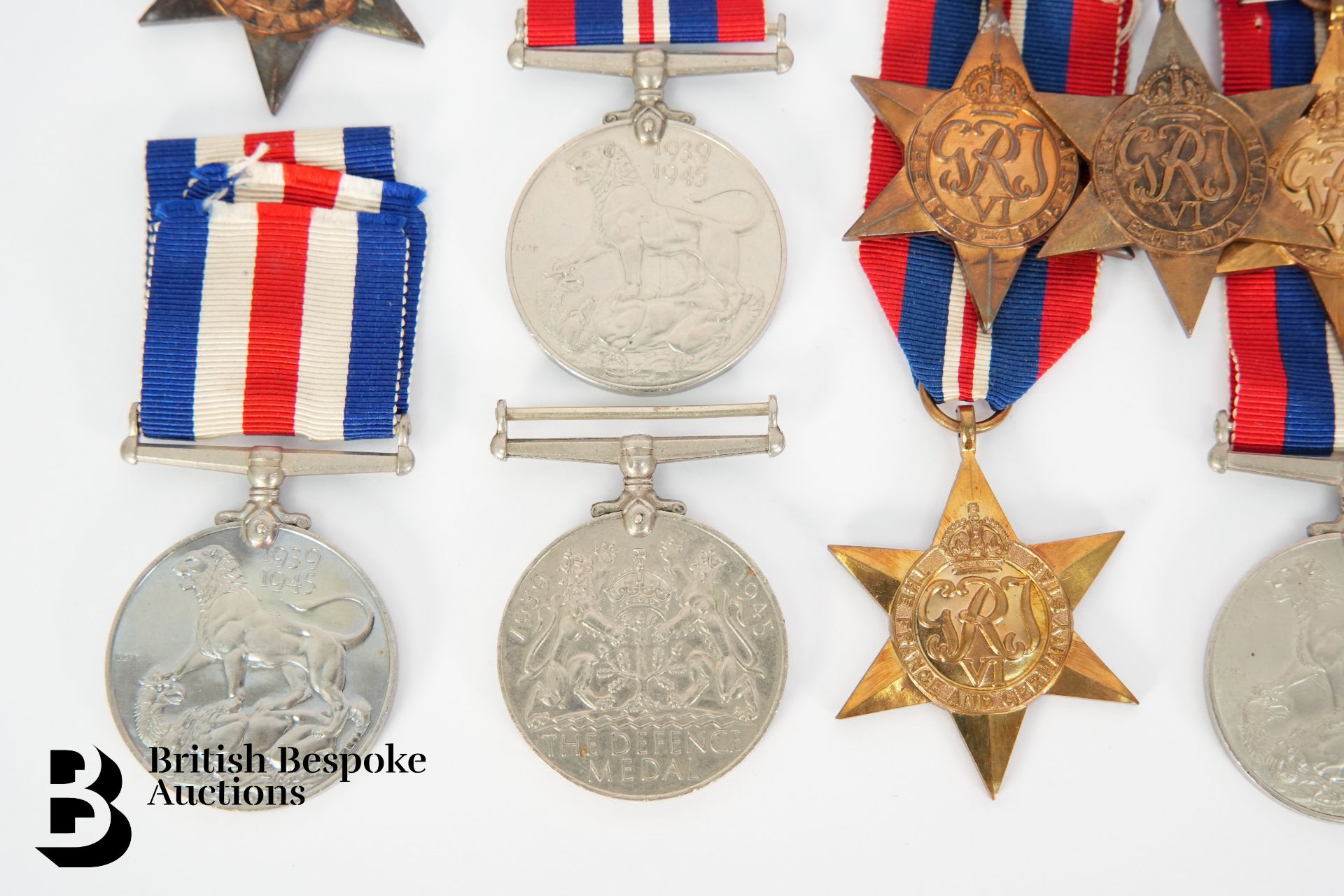 Three Groups of WWII Medals - Bild 4 aus 6