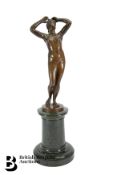 Bronze Figurine Klagende Venus
