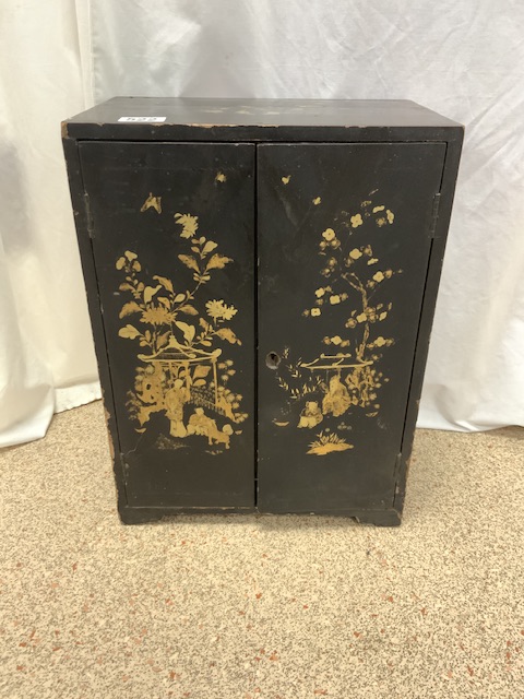 EARLY SEVEN DRAWER BLACK LACQUERED CHINOISERIE CABINET 45 X 34CM - Image 2 of 4