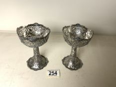 PAIR OF CONTINENTAL 800 SILVER PIERCED AND EMBOSSED CIRCULAR PEDESTAL BON BON DISHES DECORATED