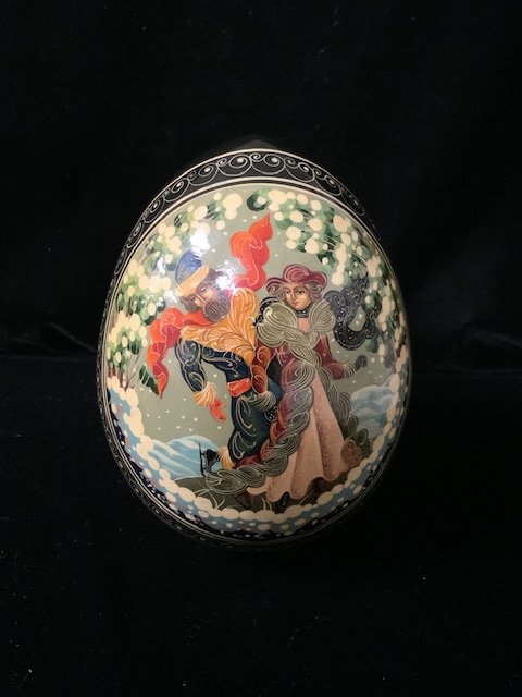 BLACK LACQUERED HAND PAINTED RUSSIAN EASTER EGG MARKED FOKINA 99 13CM - Bild 2 aus 4