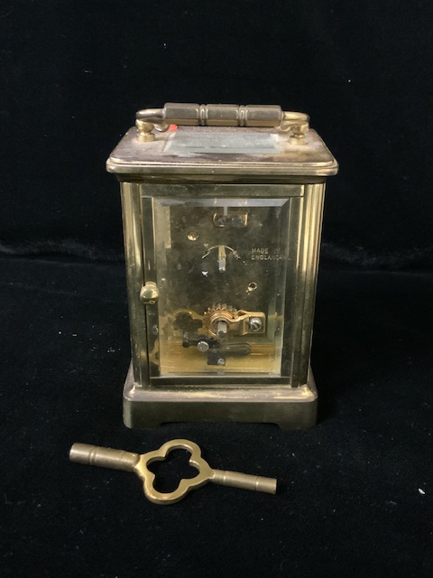 VINTAGE POSTILION CARRIAGE CLOCK WITH KEY 15CM - Image 4 of 4