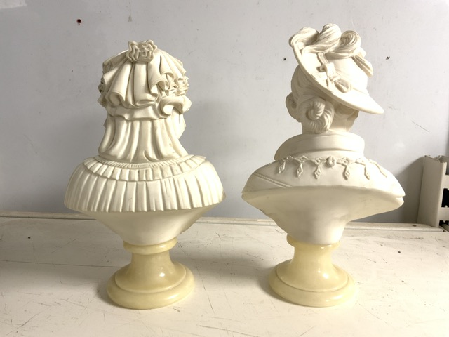 TWO CLASSICAL BUSTS BY ARNALDO GIAMELLI, 27CM. - Image 3 of 7