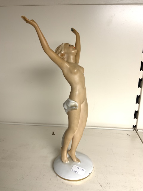 A CERAMIC BAVARIA ART DECO NUDE FIGURE A/F, 29CM. - Image 3 of 4