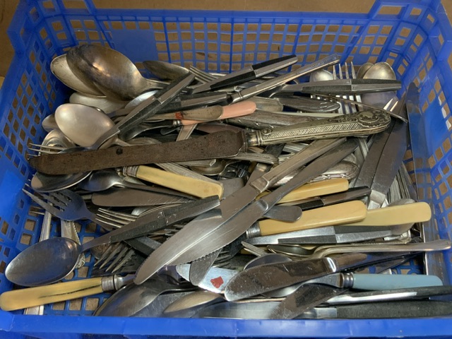 QUANTITY OF MIXED USED CUTLERY INCLUDES WMF CORKSCREW - Image 3 of 4
