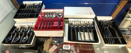 BOXED CUTLERY SETS BY ONEIDA TEN SETS
