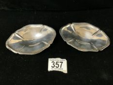 PAIR OF EDWARDIAN HALLMARKED SILVER OVAL BON BON DISHES ON SCROLL SUPPORTS, DATED 1906 BY JAMES
