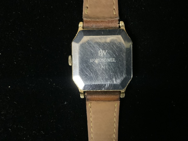 RAYMOND WEIL 7037 MANUAL WIND WATCH AND BROWN LEATHER STRAP - Image 4 of 5