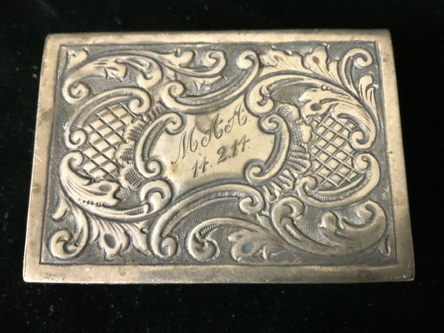 AN ANTIQUE STERLING SILVER MATCH BOX COVER BY W.H.SPARROW; BIRMINGHAM 1912; EMBOSSED SCROLL - Image 2 of 5