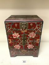 VINTAGE JAPANESE JEWELLERY CABINET DECORATED WITH HAND PAINTED FLOWERS; 37 X 28CM