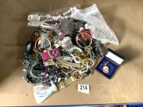 QUANTITY OF VINTAGE COSTUME JEWELLERY INCLUDES WATCHES AND MORE