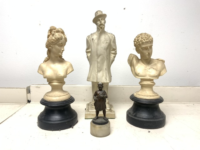 TWO FIGURES ONE BRONZE AND THE OTHER PUCCINI; 27CM WITH TWO ROMAN BUSTS ON STANDS - Image 2 of 6