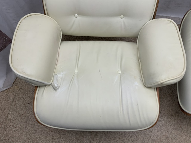 EAMES STYLE CREAM LEATHER ARMCHAIR WITH FOOT STOOL AND ROSEWOOD (TEAR TO THE LEATHER SEAT) - Bild 3 aus 5