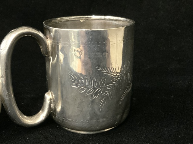 A VICTORIAN STERLING SILVER CHRISTENING MUG; MARKS RUBBED; ENGRAVED FOLIATE DECORATION; MONOGRAMMED; - Image 4 of 4