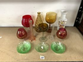 MIXED VINTAGE ART GLASS AMBER, GREEN AND ETCHED