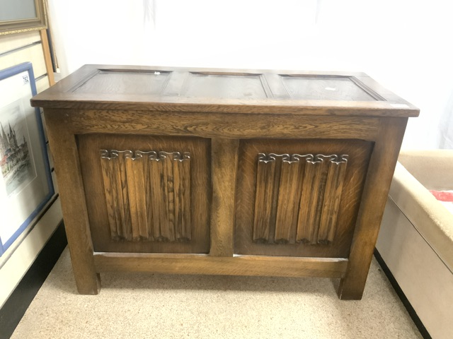 ENGLISH OAK BLANKET CHEST 91 X 41CM - Image 5 of 6