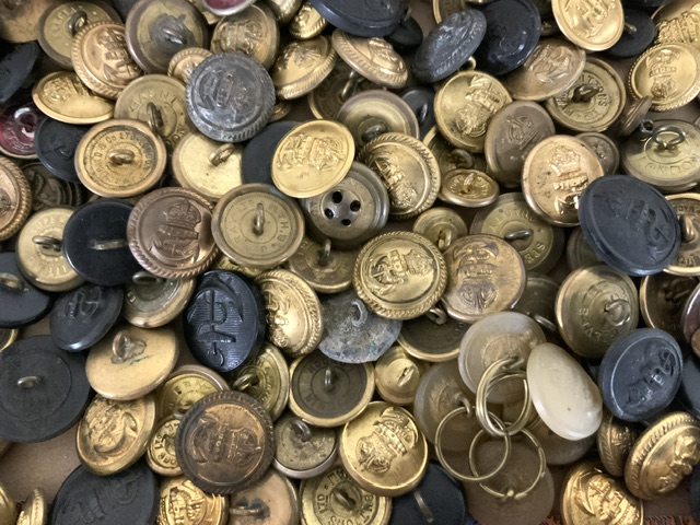QUANTITY OF BRASS MILITARY ROYAL NAVY DRESS BUTTONS - Image 6 of 6