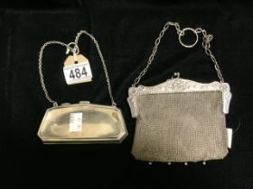 HALLMARKED SILVER EDWARDIAN PURSE DATED 1918 BY HORTON & ALLDAY 85 GRAMS WITH A SILVER-PLATED MESH