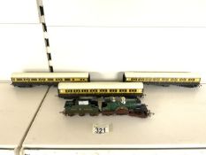 OO GAUGE TRIANG LORD OF THE ISLES GREAT WESTERN (3046) TRAIN AND TENDER WITH THREE CARRIAGES