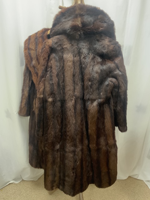 TWO FULL-LENGTH BOWN FUR COATS, BOTH FULLY LINED, UK SIZE 12-14 (BOTH LININGS A/F) - Image 3 of 6