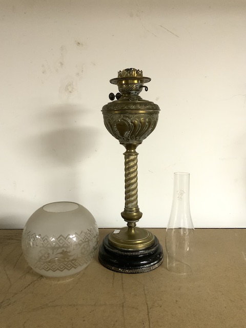 ART NOUVEAU COLUMN STYLE BRASS OIL LAMP BY DUPLEX 78CM - Image 6 of 6