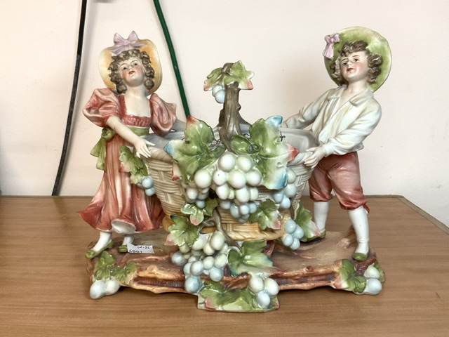 ANTIQUE CONTINENAL FIGURINE PLANTER - Image 2 of 6