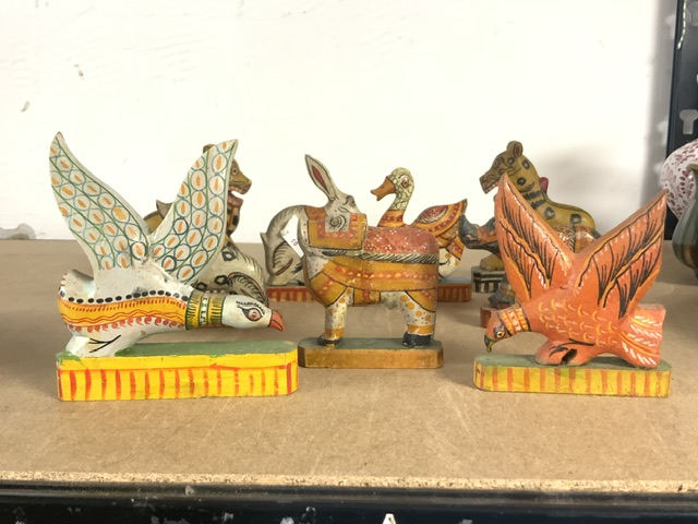 WOODEN CARVED ANIMALS FROM INDIA; 11CM - Image 2 of 5