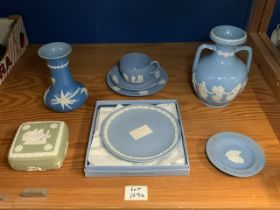 QUANTITY OF MAINLY WEDGWOOD CERAMICS JASPERWARE