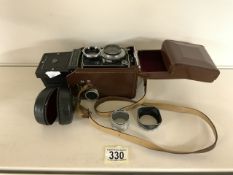 VINTAGE ROLLEICORD CAMERA WITH CASE AND ADDITIONAL LENS