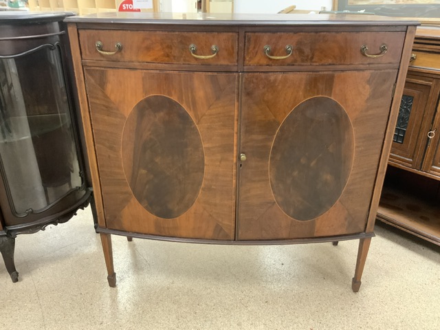 TWO VINTAGE WOODEN CABINETS - Image 2 of 10