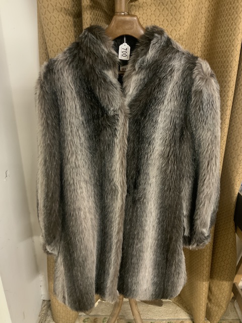 A GREY MID-LENGTH LINED FUR COAT, MADE IN ENGLAND LADIES SIZE 18