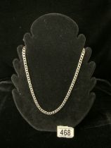 A STERLING SILVER NECKLACE, INCUSE STAMPED '925' AND IMPORT MARKS FOR BIRMINGHAM, LENGTH 50CM,