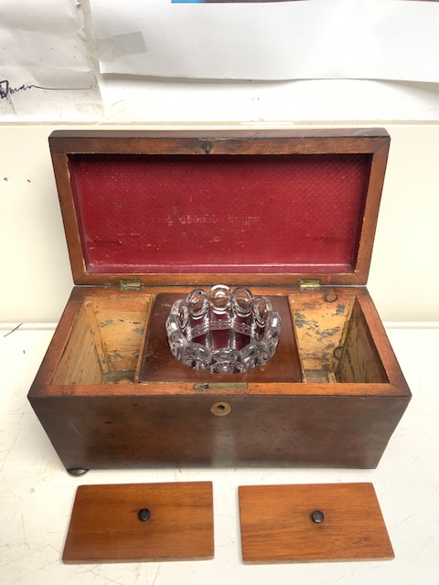 VICTORIAN MAHOGANY SARCOPHAGUS SHAPED TEA CADDY, THE INTERIOR WITH LIDDED COMPARTMENTS AND MIXING - Image 2 of 2