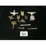 A QUANTITY OF METAL MILITARY CAR BADGES INCLUDING PARACHUTE REGIMENT, COMMANDOS, SAS, AUSTRALIAN,